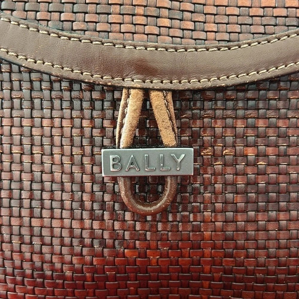 Bally Woven Leather Shoulder Handbag Rich Brown Late 90s/Early 2000s